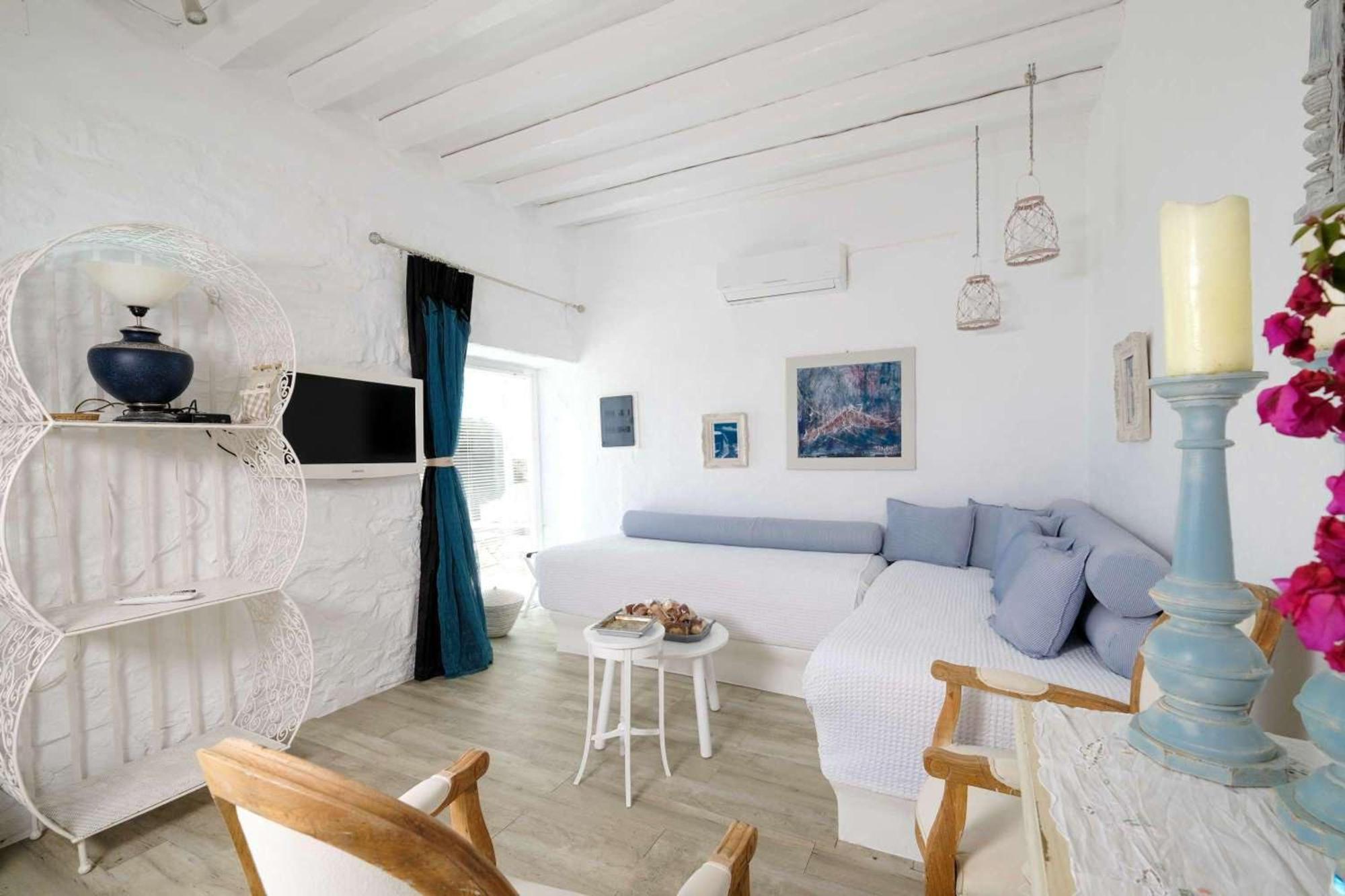 3 Paros All Season Villas Exterior photo